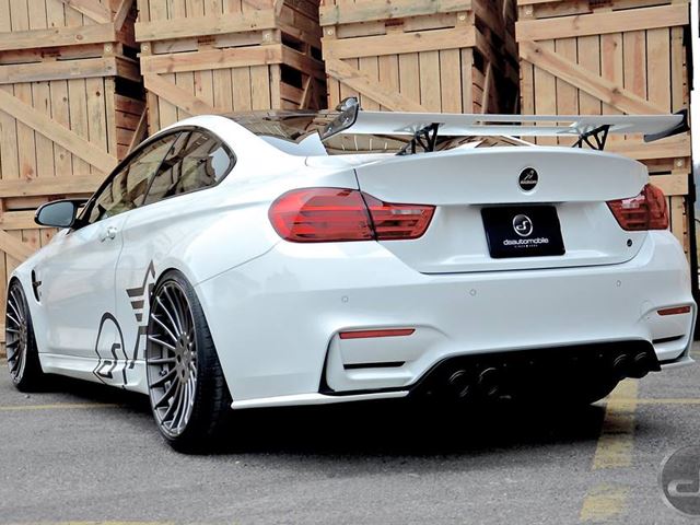 Что вы думаете об этом навороченном BMW M4
